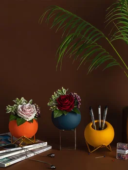 Kūrybos modernus ir minimalistinis dekoratyvinis Šiaurės šalių namų reikmenys su gėlių kompozicijų ir sausų gėlių keramika